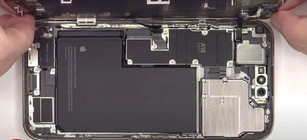 城区苹果14维修分享看iPhone 14 Pro Max拆解 
