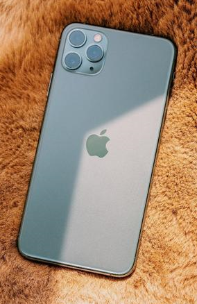 城区苹果维修点分享iPhone 11 Pro Max扩容实战风险 